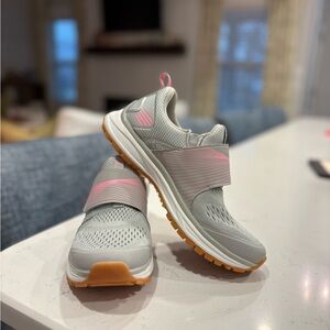 Women’s Spin/Cycle Shoes size 6.5 pink